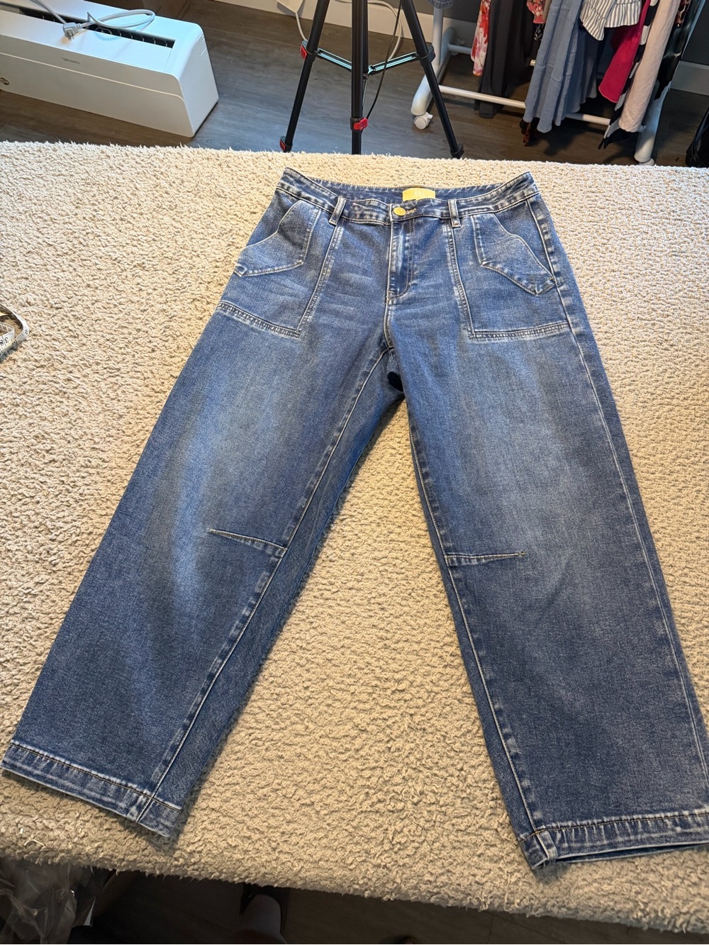 Kut from the Kloth Relaxed Fit Blue Denim Jeans